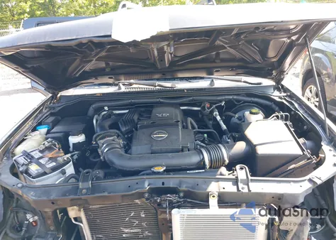 2012 Nissan Pathfinder Sv z USA, uszkodzony, nr VIN 5N1AR1NB4CC638082